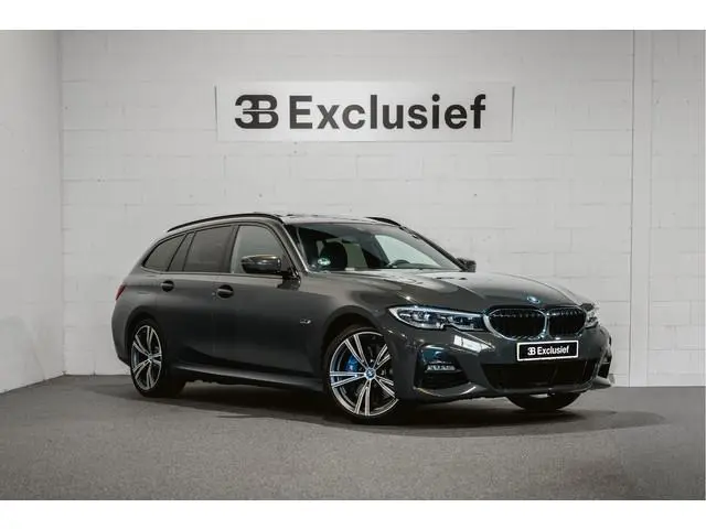 BMW 3-serie Touring 330e High Executive | M-syle | Pan.dak | adap CC