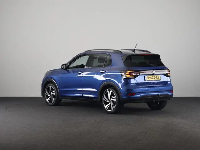 Volkswagen T-Cross 1.0 TSI R-Line 110PK | Automaat | Navigatie | Camera | Digitaal dashboard | Stoel...