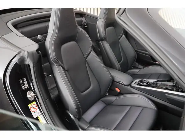 Porsche 911 Cabrio 3.0 Carrera 992.2 Leder Bose ACC Camera PPF
