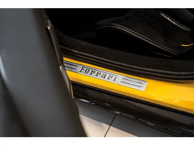 Ferrari 296