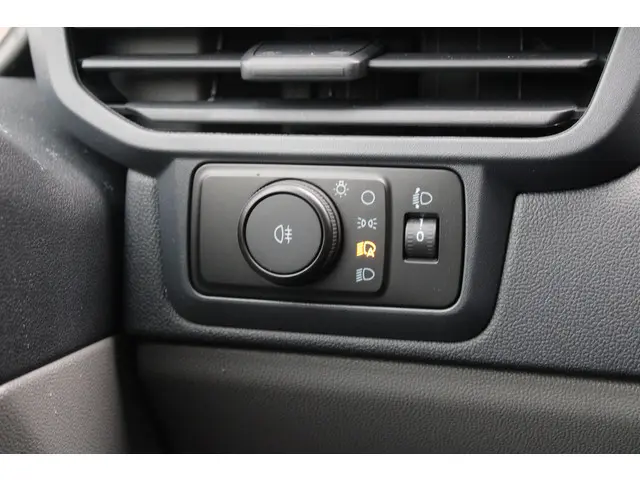 Ford E-Transit Custom