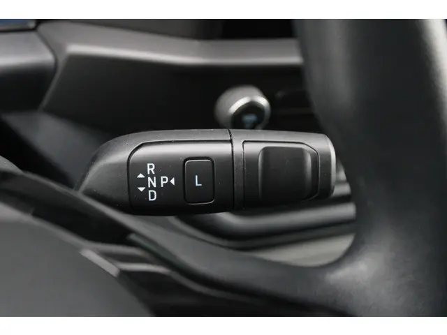 Ford E-Transit Custom