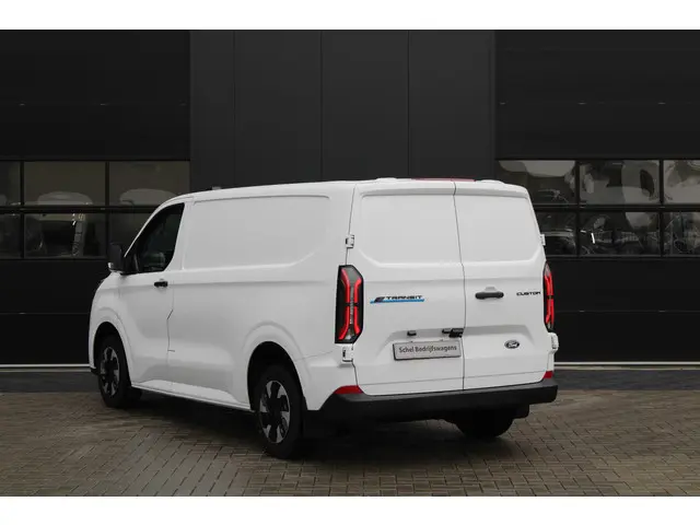 Ford E-Transit Custom