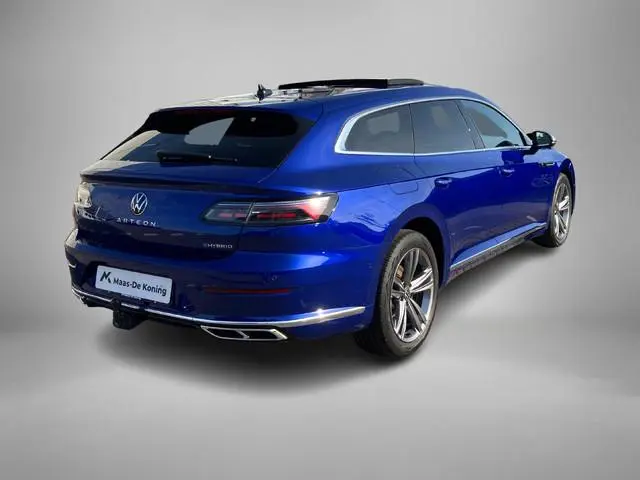 Volkswagen Arteon Shooting Brake 1.4TSIeHybrid 160kW/218PK R-Line DSG · Panoramadak · Trekhaak ·  36...