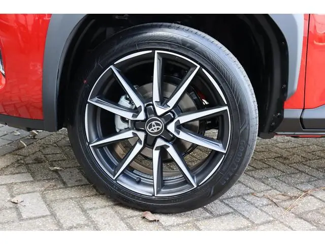 Toyota Yaris Cross 1.5 Hybrid 130 GR SPORT, GR SPORT Plus Pack , Nieuw en direct leverbaar met €2.50...