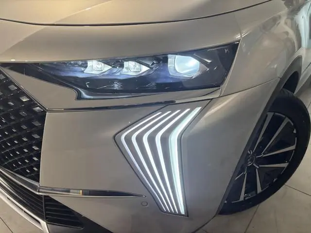 DS DS 7