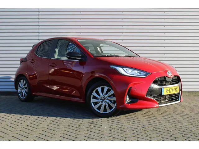 Mazda 2 Hybrid 1.5 Select | Airco | Navi | Cruise | PDC | Head-up display | Camera |
