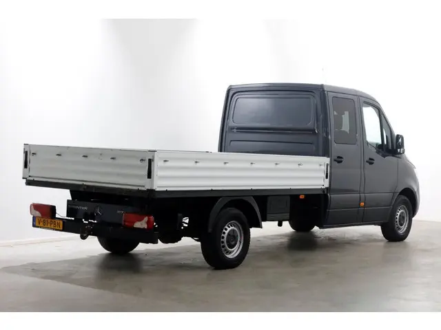 Mercedes-Benz Sprinter 317 CDI 170pk 9G Automaat D.C. Open Laadbak Trekhaak 3500kg 02-2023