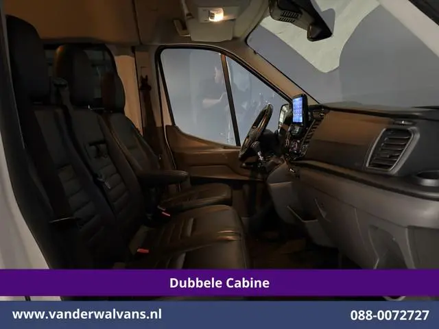 Ford Transit 2.0 TDCI 131pk L3H3 Dubbele Cabine Euro6 Inrichting Airco | 6-Zits | Camera | Apple Car...