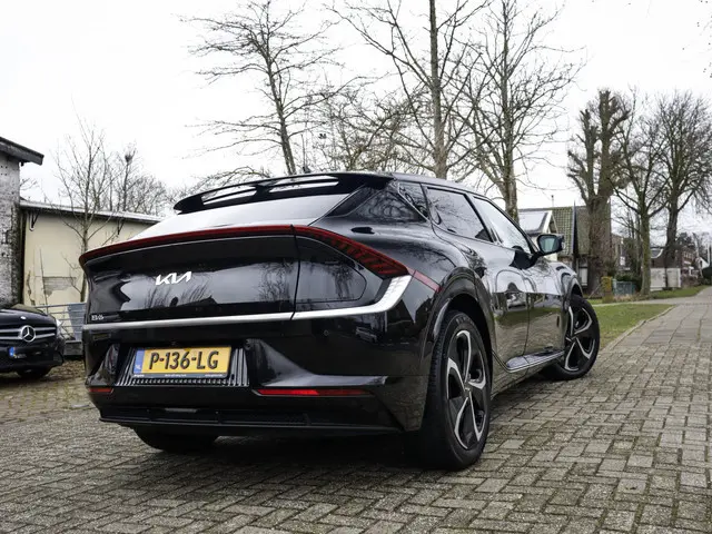 Kia EV6 Plus Advanced 77.4 kWh 3-Fase 1e-Eig. & Keurig-Onderh. BOVAG-Garantie. NL-Auto