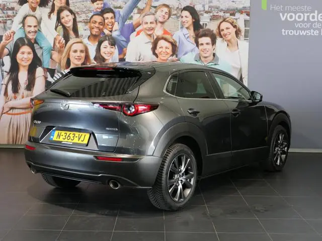 Mazda CX-30 2.0 e-SkyActiv-X M Hybrid Luxury - Dealer onderhouden! - Elektrisch schuifdak - Elektr....