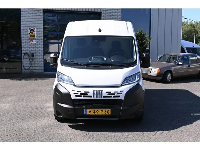 Fiat Ducato L2H2 2.2 MultiJet 140 pk 3.5t Camera, Cruise control, 270 Graden deuren