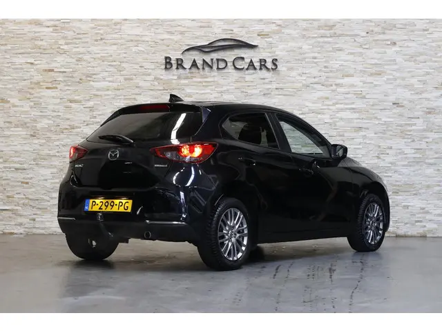 Mazda 2 1.5 Skyactiv-G Luxury | CARPLAY | NAVI | HEADUP | NAP | NL AUTO |