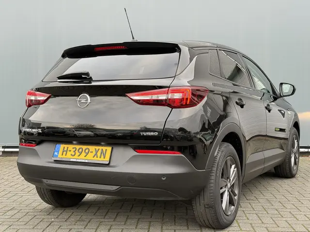 Opel Grandland X BWJ 2020 1.2 131 PK Turbo 120 Jaar Edition 74.000KM! CLIMA | CRUISE | APPLE CARP. |...