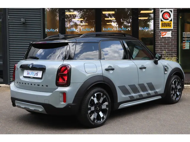 MINI Mini Countryman 2.0 Cooper S E ALL4 Untamed Pano/Leder/Camera/Head-up/Keyless/LED/ACC/HK/Elek....