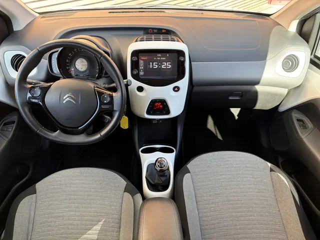 Citroën C1 1.0 VTi Shine Camera / Navi / Clima / Lm Velgen