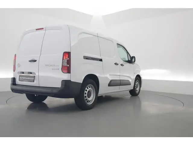 Toyota pro-ace