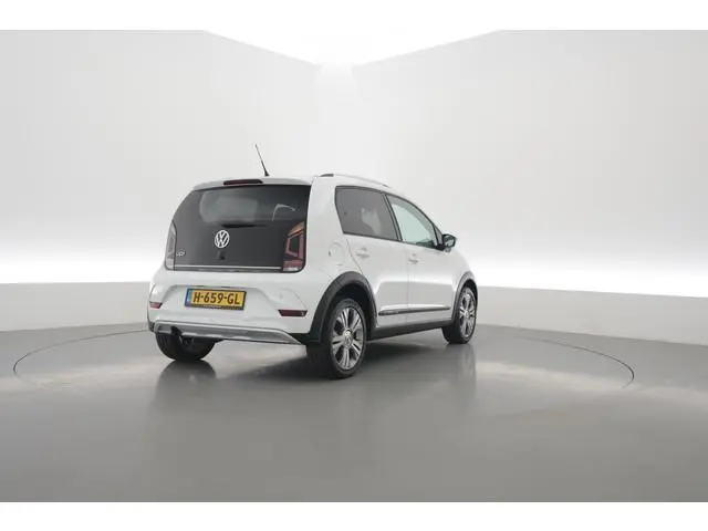 Volkswagen Up! 1.0 TSI 90PK BMT Cross Up! | Rijklaar! | Stoelverw. | Cruise | PDC | Climate | Blueto...
