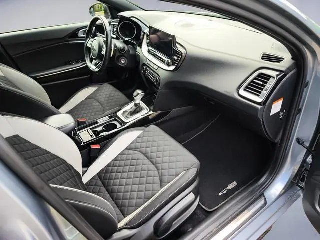 Kia cee'd