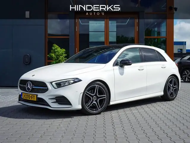 Mercedes-benz A-klasse 180 Bns Solution AMG | Pano | Cruise | Camera | CarPlay