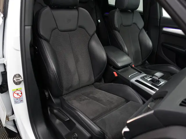 Audi Q5 55 TFSI e Quattro Competition- Panoramadak, Bang Olufsen, Head Up, 360 Camera, Sfeerverlicht...