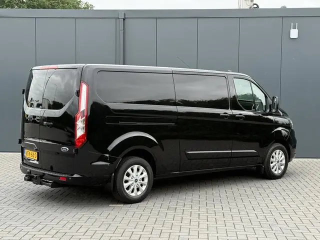 Ford Transit Custom 2.0 TDCI 130 PK AUTOMAAT LIMITED / L2H1 / 1e EIG. / TREKHAAK / CAMERA / 3-ZITS /...