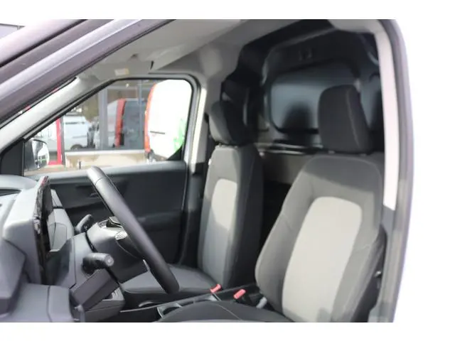 Ford E-Transit Courier 44 kWh Limited Winterpakket