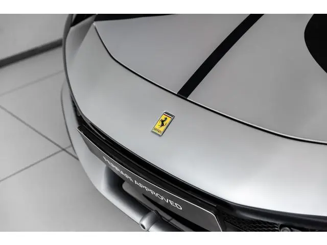Ferrari 296