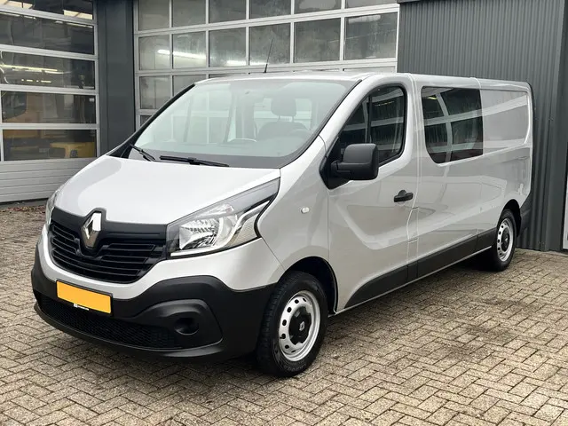 Renault Trafic 1.6 dCi T29 L2H1 DC Marge Btw / Bpm vrij Airco Cruise controle Navigatie 5-Persoons Dubbele cabine Euro 6 Lang Verlengde wielbasis 1e eigenaar Ex overheid
