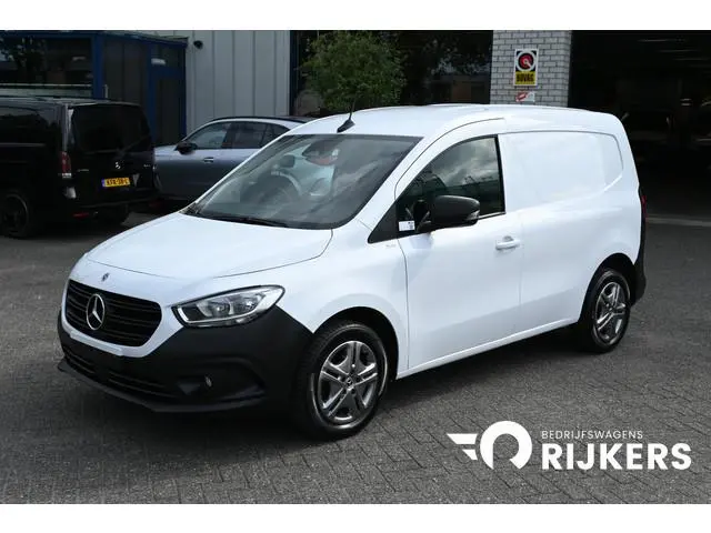 Mercedes-Benz Citan 110 CDI L1 Pro 3 Zitplaatsen, Apple Carplay/Android Auto