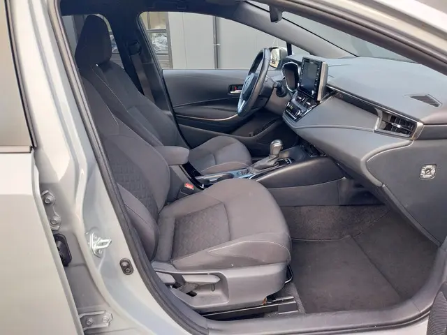 Toyota Corolla Touring Sports