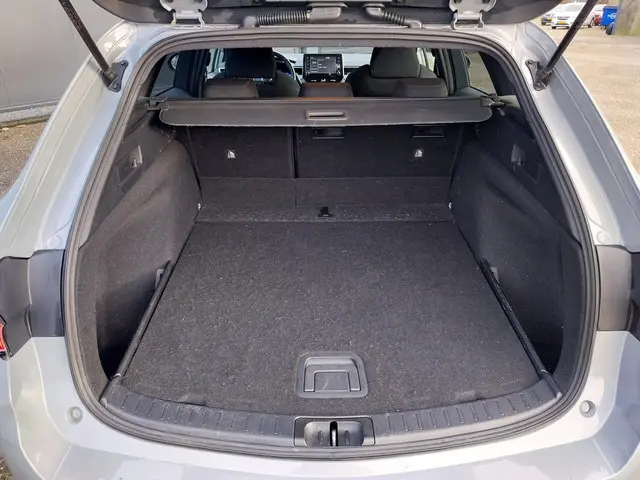 Toyota Corolla Touring Sports