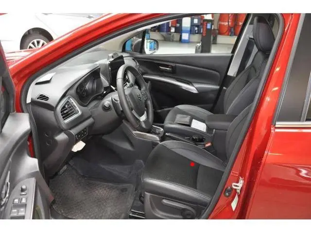 Suzuki S-Cross