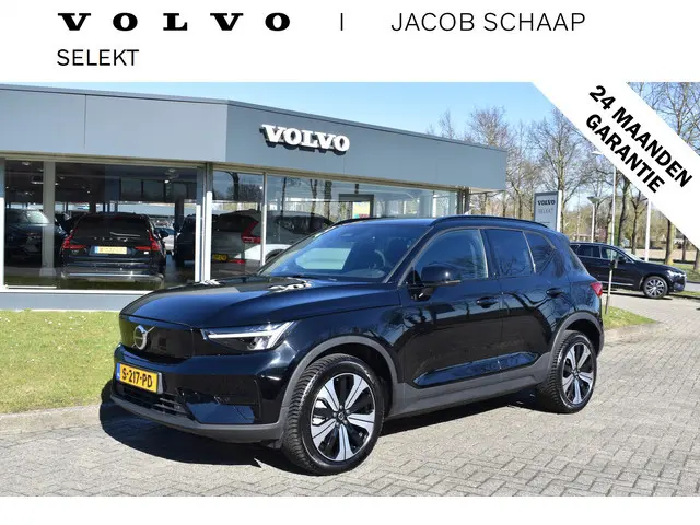 Volvo XC40 Recharge Core 70 kWh | Trekhaak | All season | Camera | Stoelverwarming | Stuurverwarming