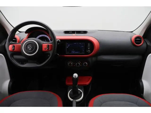 Renault Twingo 1.0 SCe Dynamique Camera, Navigatie, Cruise, PDC, 15"