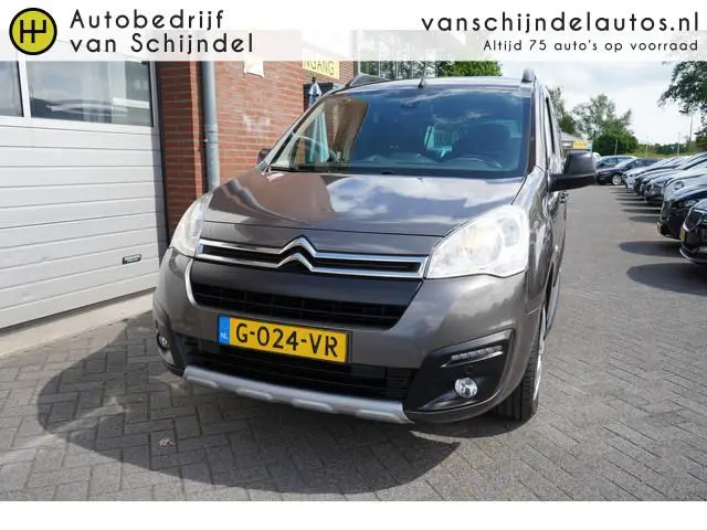 Citroën Berlingo 1.2 PureTech XTR 2X SCHUIFDEUR - 5 PERSOONS CAMERA - TREKHAAK - PARKEERSENSOREN - N...