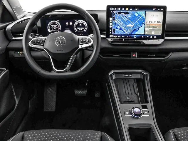 Volkswagen T-Roc Life First Edition 1.5 eTSI 116 PK 7 versn. DSG · Achteruitrijcamera · Comfort pakk...