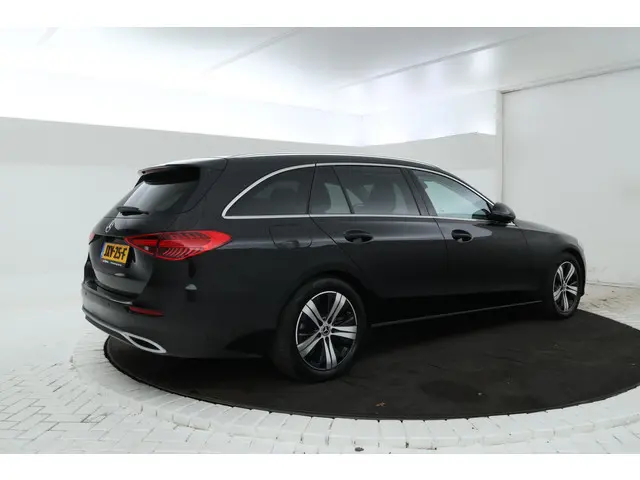 Mercedes-Benz C-klasse Estate 200 d AMG Line Automaat, Climate, Digital Dash!