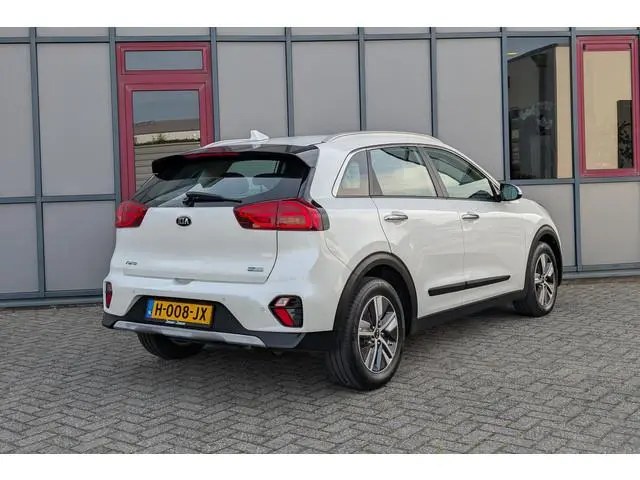 Kia Niro 1.6 GDi Hybrid DynamicLine  Apple Carplay / Android Auto