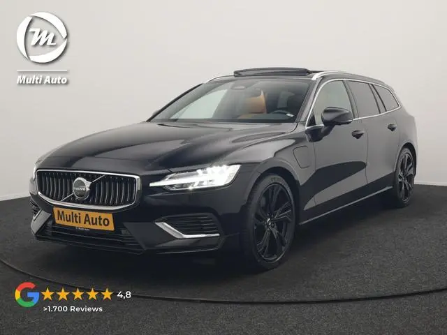 Volvo V60 T6 AWD Plus Bright LONG RANGE PHEV 350pk Dealer O.H. | Trekhaak Af Fabriek | Panodak | Ada...