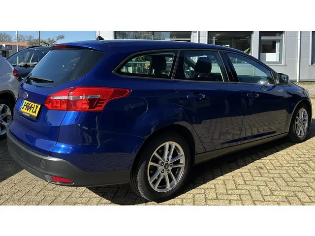 Ford Focus Wagon 1.0 Lease Edition 125PK | Cruise Control | Climate Control | Lichtmetalen Velgen |