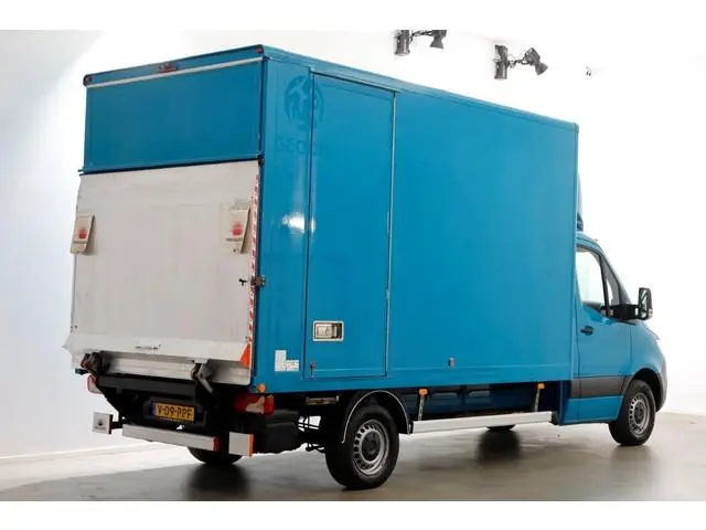 Mercedes-Benz Sprinter 315 CDI 150pk 9G Automaat Bakwagen met laadklep en zijdeur H235cm 12-2022