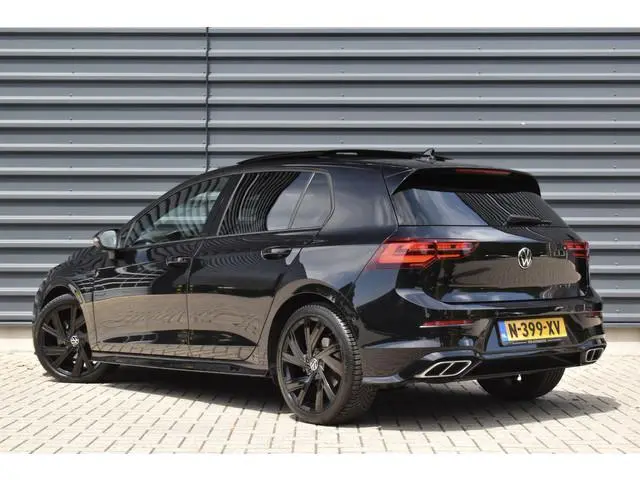 Volkswagen Golf 1.5 eTSI R-Line | Pano | Harman/Kardon | Matrix LED | ACC | Sfeerverlichting | Stuur...