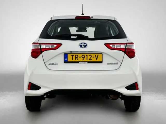 Toyota Yaris 1.5 Hybrid Active | Automaat | Camera | Climate control | Lichtmetalen velgen