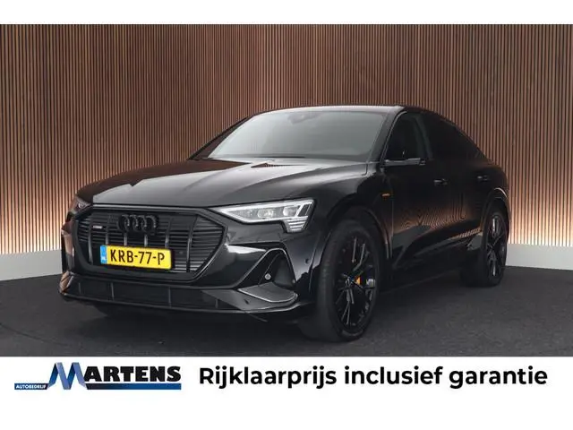 Audi e-tron Sportback 55 quattro 408pk S edition 95 kWh Leder Camera B&O Stoelverwarming Cameraspieg...