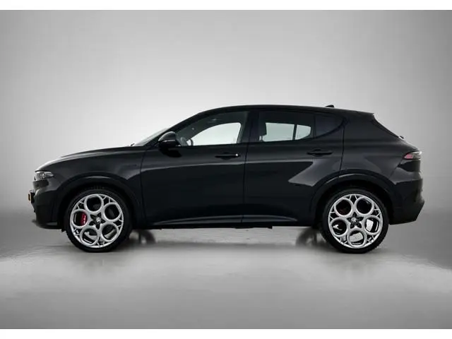 Alfa Romeo Tonale 1.5T 160PK Hybrid Veloce PANORAMADAK | LEER | CAMERA | 20”LM