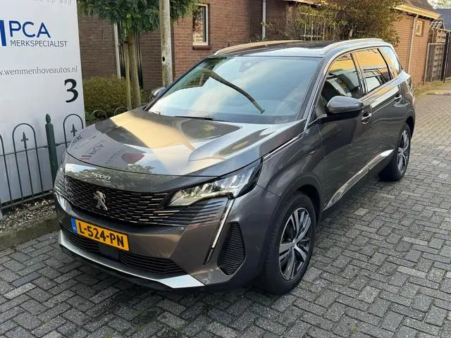 Peugeot 5008 1.2 PureTech Blue Lease Allure