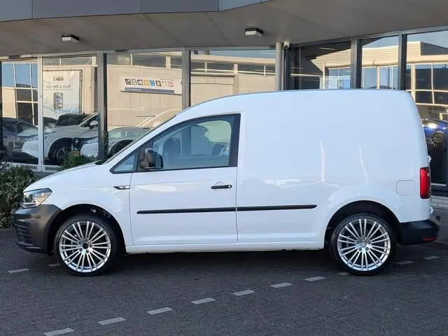 Volkswagen Caddy 2.0 TDI L1H1 BMT Trendline Trekhaak/ Cruise control / NAVI