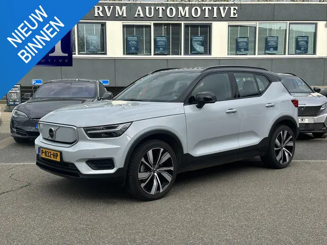 Volvo XC40 Recharge Plus SOH 93%| EERSTE EIG. ORIG. NL NAP| STOEL+ STUURVERWARMING| ELEK. TREKHAAK|...