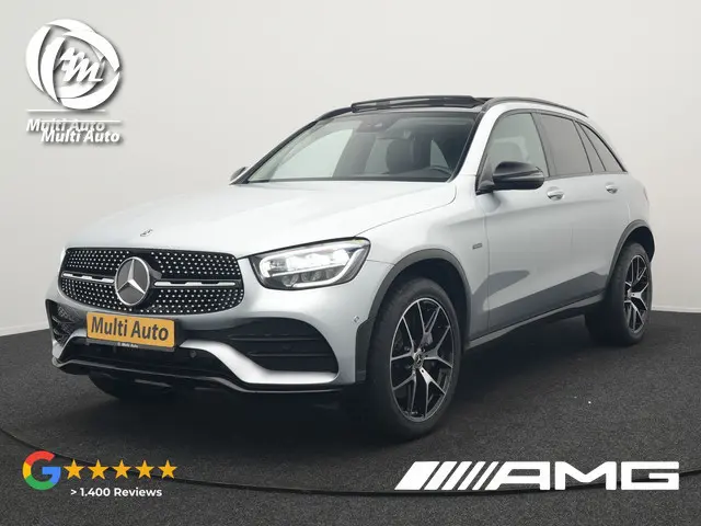 Mercedes-Benz GLC-klasse 300e 4MATIC AMG Plug In Hybrid 320pk Dealer O.H PHEV | Panodak | Adaptive Cruise | Burmester Audio | Camera | 20"L.M | Lederen Sportstoelen Verwarmd | Apple Carplay | Blis | Sfeerverlichting | Navigatie | DAB |
